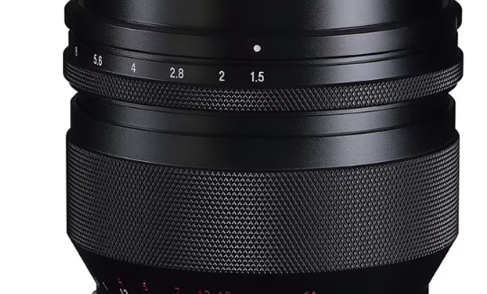 福伦达75mm F1.5 Asph手动相机镜头将于7月17日上市：6组7片结构，索尼E卡口