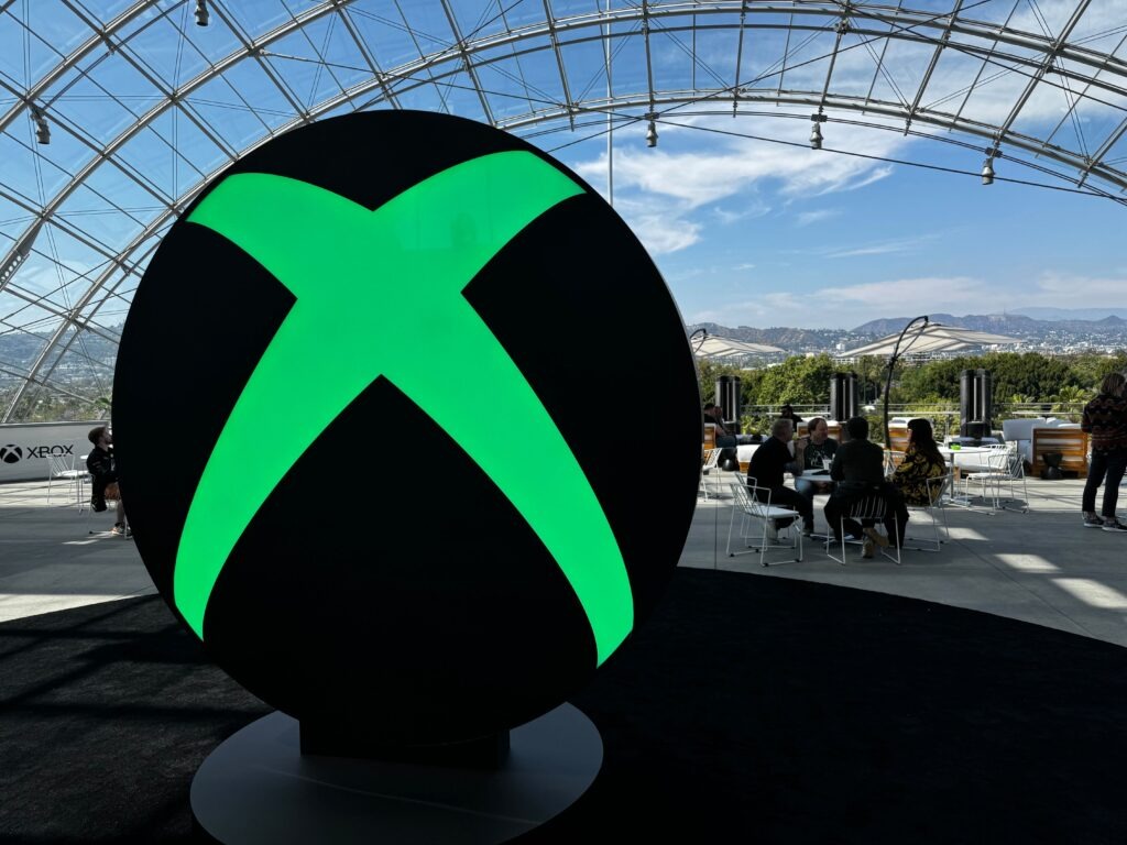 Xbox硬件销量下滑42%，动视暴雪仍能助力收入增长44%