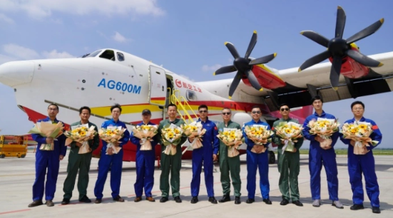 AG600国产大型水陆两栖飞机圆满达成空速标定飞行测试，首战告捷民航局审核试飞项目